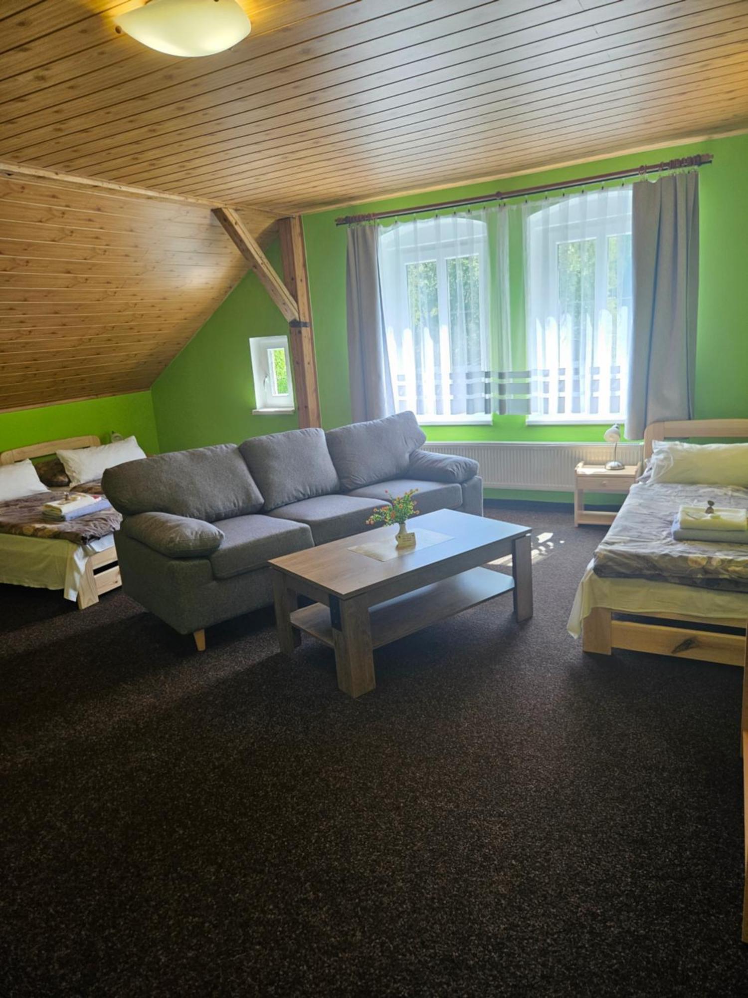 Guest House Pod Lesem Merklin Exterior foto